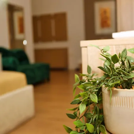 Cozy Near Square 21 * Tirana