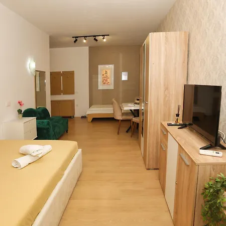 Apartman Cozy Next To Square 21 Tirana