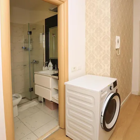 Cozy Next To Square 21 Lejlighed Tirana