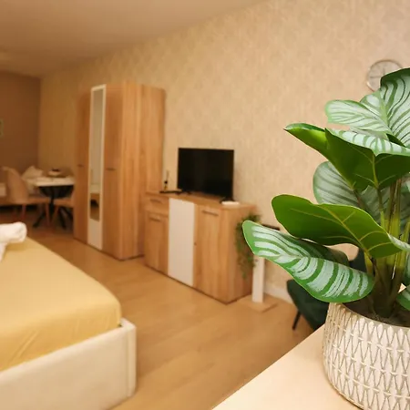 Apartment Cozy Near Square 21