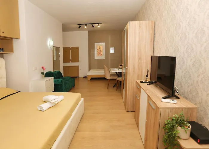 Lejlighed Cozy Next To Square 21 Tirana